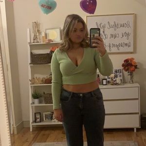 green crop top